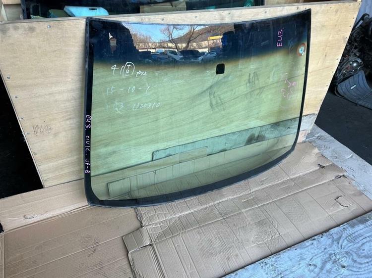 Лобовое стекло Хонда Цивик в Пензе 236512
