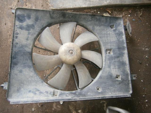 Диффузор радиатора Хонда Фит в Пензе 24057